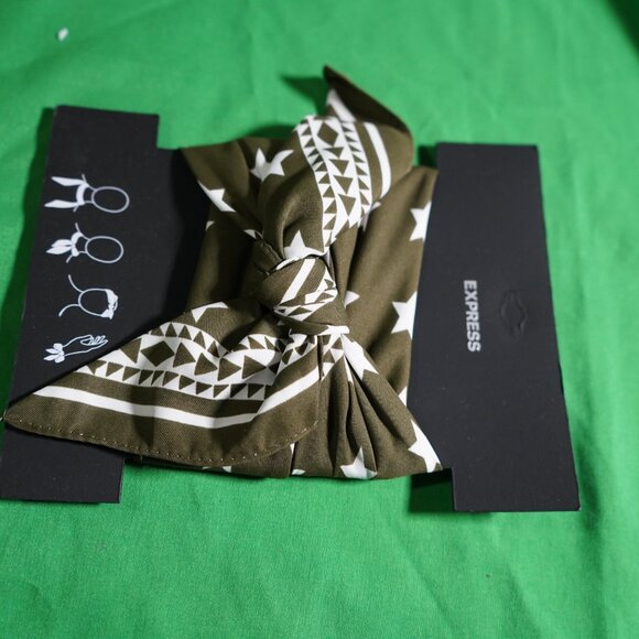 Expresss Bandana Scarf - Picture 1 of 16